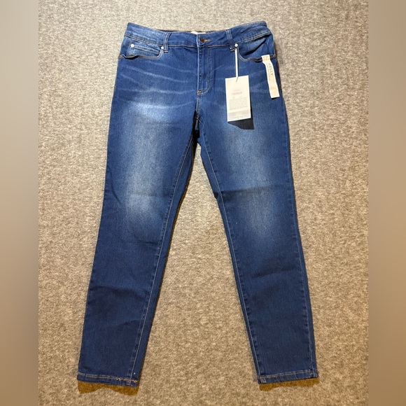 Tahari jeans womens 12/31 blue Kelly Classic Mid Rise Skinny stretch comfy 32x27 - Picture 1 of 13